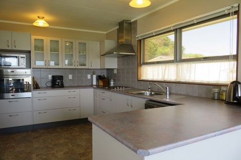 Photo of property in 77 Rapata Road, Oakura, Hikurangi, 0184