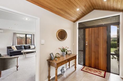 Photo of property in 10 Wiltshire Drive, Huntington, Hamilton, 3210