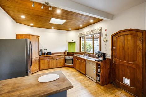 Photo of property in 911 Churchill Street, Akina, Hastings, 4122