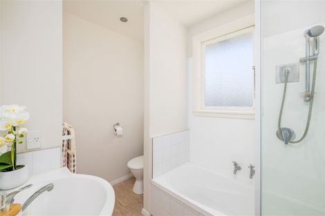 Photo of property in 26 Guildford Street, Burnside, Christchurch, 8053