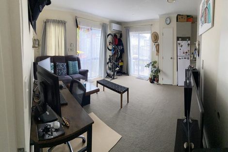 Photo of property in 25 Nuneaton Drive, Flat Bush, Auckland, 2019