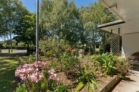 Photo of property in 1 Trent Street, Rongotea, 4476