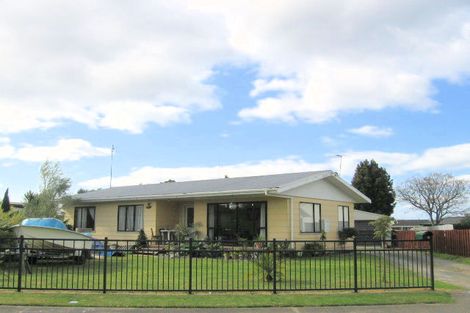 Photo of property in 92 Eversham Road, Mount Maunganui, 3116