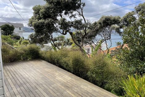 Photo of property in 10 Oriental Terrace, Mount Victoria, Wellington, 6011