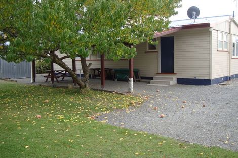 Photo of property in 8 Black Peak Road, Omarama, 9412