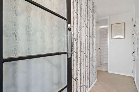 Photo of property in 17 Karamu Street, Te Atatu Peninsula, Auckland, 0610