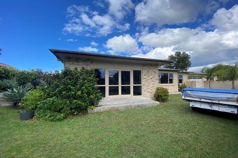 Photo of property in 10 Pacific Avenue, Mount Maunganui, 3116