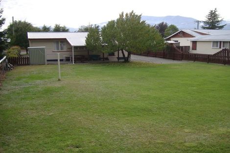 Photo of property in 8 Black Peak Road, Omarama, 9412