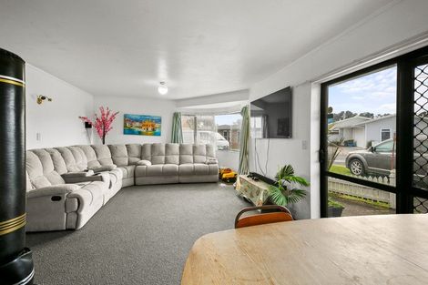 Photo of property in 2 Vogel Street, Fitzroy, New Plymouth, 4312