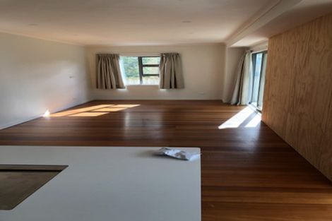 Photo of property in 24b Rossiter Crescent, Westown, New Plymouth, 4310