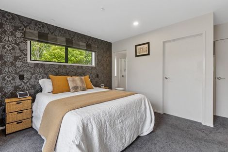 Photo of property in 10c Virginia Place, Whalers Gate, New Plymouth, 4310