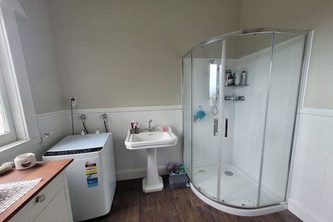 Photo of property in 1100 Karamu Road North, Mayfair, Hastings, 4122