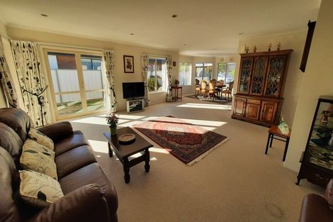 Photo of property in 3 Rosewood Grove, Masterton, 5810