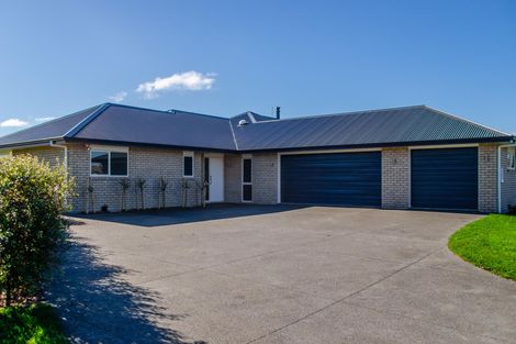 Photo of property in 1 Mill Grove, Carterton, 5713