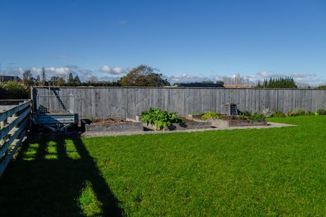 Photo of property in 1 Mill Grove, Carterton, 5713