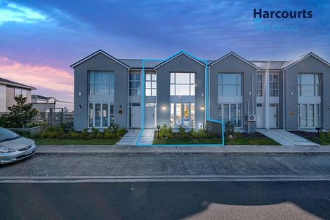 Photo of property in 35 Aviation Street, Takanini, 2112