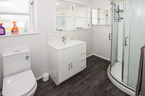 Photo of property in 32 Kitchener Street, Lansdowne, Masterton, 5810