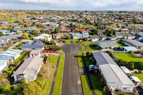 Photo of property in 2 Ajax Place, Highbury, Palmerston North, 4412