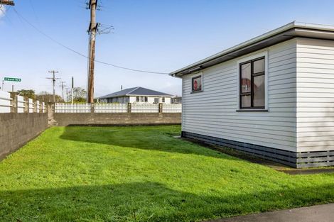 Photo of property in 102 Brecon Road, Stratford, 4332