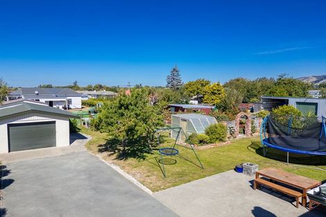 Photo of property in 35 Rhodes Street, Waimate, 7924