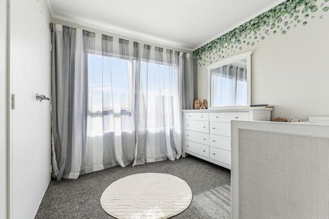 Photo of property in 37 Balmerino Crescent, Pukete, Hamilton, 3200