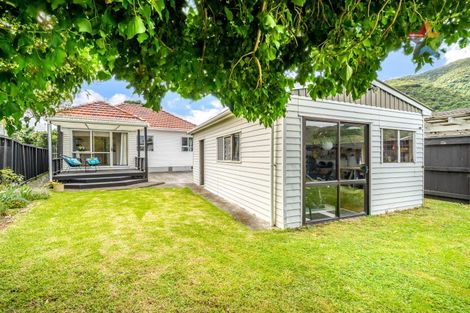 Photo of property in 61 Riverside Drive, Waiwhetu, Lower Hutt, 5010