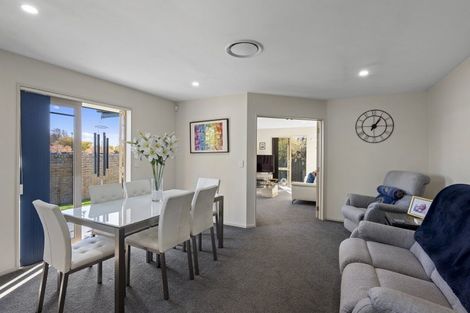 Photo of property in 1 Ballybrack Place, Casebrook, Christchurch, 8051