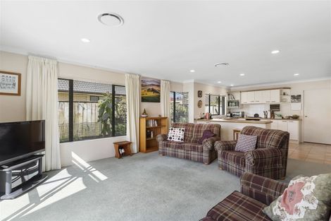 Photo of property in 12 Moy Place, East Tamaki Heights, Auckland, 2016