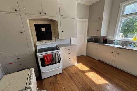 Photo of property in 103 Vogel Street, Roslyn, Palmerston North, 4414