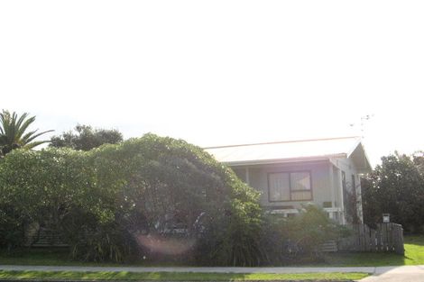 Photo of property in 18 Evans Road, Papamoa Beach, Papamoa, 3118