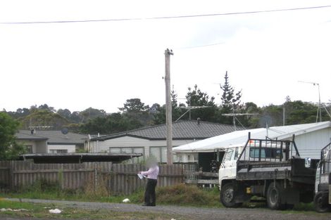 Photo of property in 1/116 Beach Haven Road, Beach Haven, Auckland, 0626