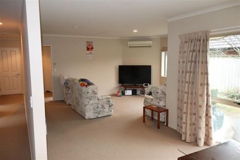 Photo of property in 5 Banksiana Street, Trentham, Upper Hutt, 5018