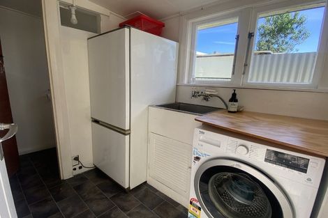 Photo of property in 7 Canterbury Street, Picton, 7220