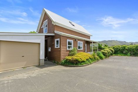 Photo of property in 24 Vancouver Street, Kingston, Wellington, 6021