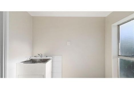 Photo of property in 1/15 Moncrieff Avenue, Clendon Park, Auckland, 2103