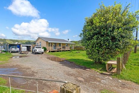 Photo of property in 63 Wharf Road, Hicks Bay, Tikitiki, 4087