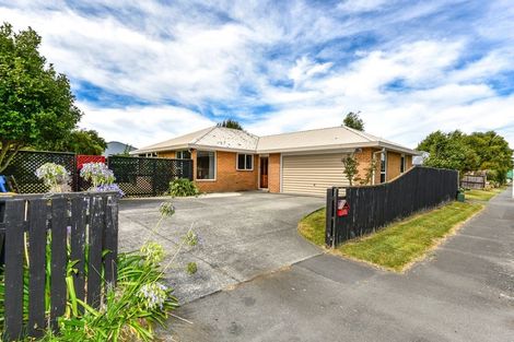 Photo of property in 16 Wrights Road, Addington, Christchurch, 8024