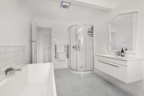 Photo of property in 448 Ruapuke Road, Raglan, 3296