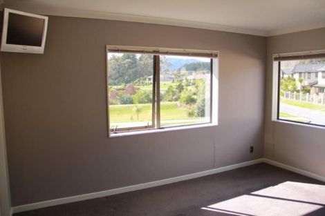 Photo of property in 1 Jade Lane, Paraparaumu, 5032