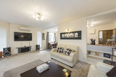 Photo of property in 9 Busby Place, Awapuni, Palmerston North, 4412