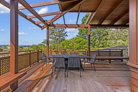 Photo of property in 162 Greenhithe Road, Greenhithe, Auckland, 0632