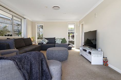 Photo of property in 124 Castlewold Drive, Bethlehem, Tauranga, 3110