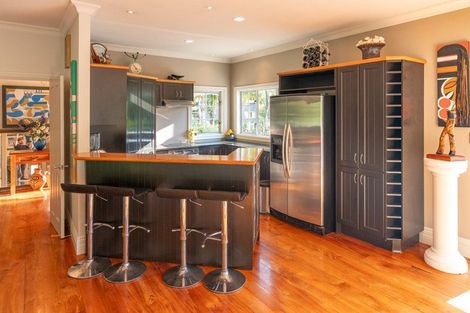 Photo of property in 48 Elizabeth Street, Waikanae, 5036