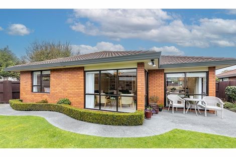 Photo of property in 147a Hawthornden Road, Avonhead, Christchurch, 8042