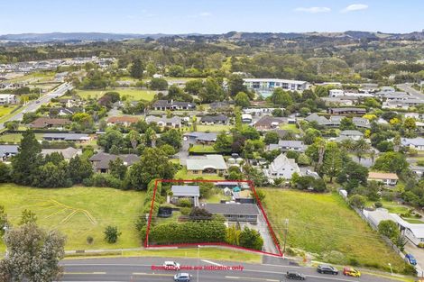 Photo of property in 395 Main Road, Huapai, Kumeu, 0810