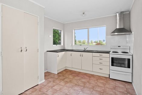 Photo of property in 33 Stevenson Road, Clarks Beach, 2122