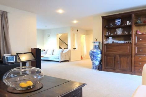 Photo of property in 2/27 Commodore Parry Road, Castor Bay, Auckland, 0620