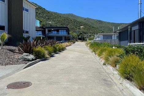 Photo of property in 4 Whaitere Place, Waikawa, Picton, 7220