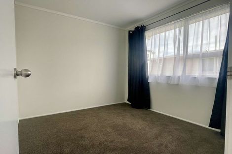 Photo of property in 35 Tabitha Crescent, Henderson, Auckland, 0612