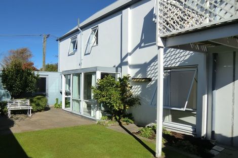 Photo of property in 2/511 Durham Street North, St Albans, Christchurch, 8014